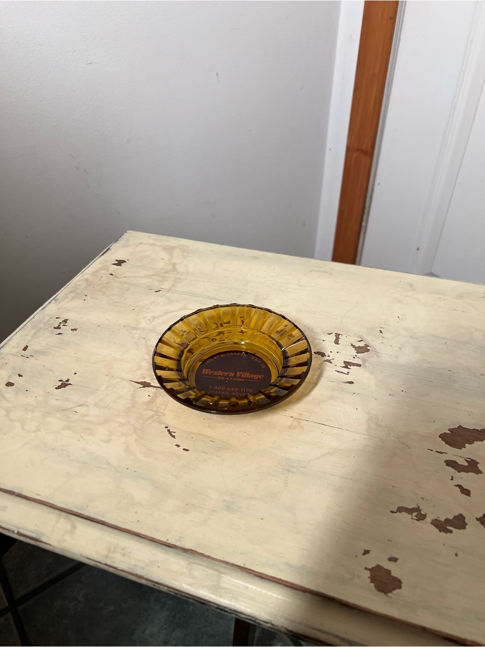 Amber ash tray